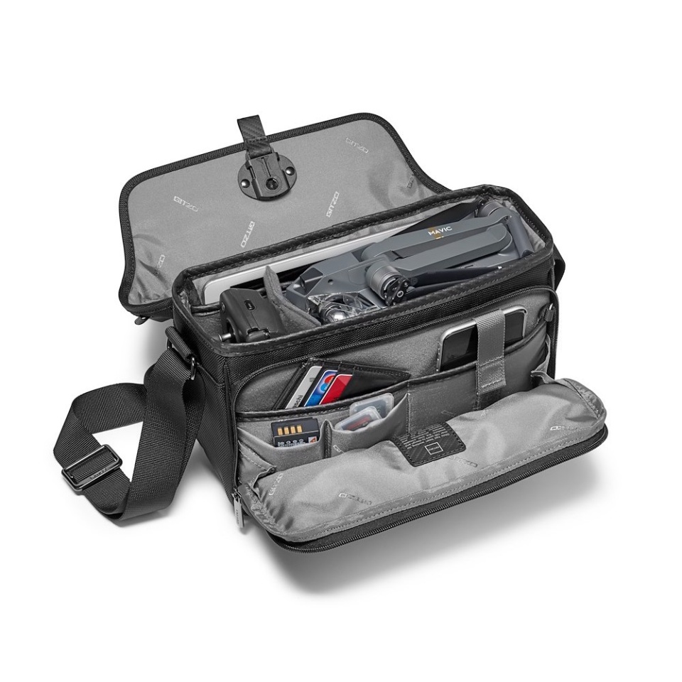 Small Gitzo Century Compact Messenger Bag for Mirrorless Camera and 3 Lenses 